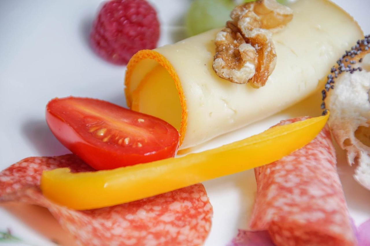 Couette-café Waldruhe - Bett, Fruehstueck & Ein Laecheln Bad Aussee