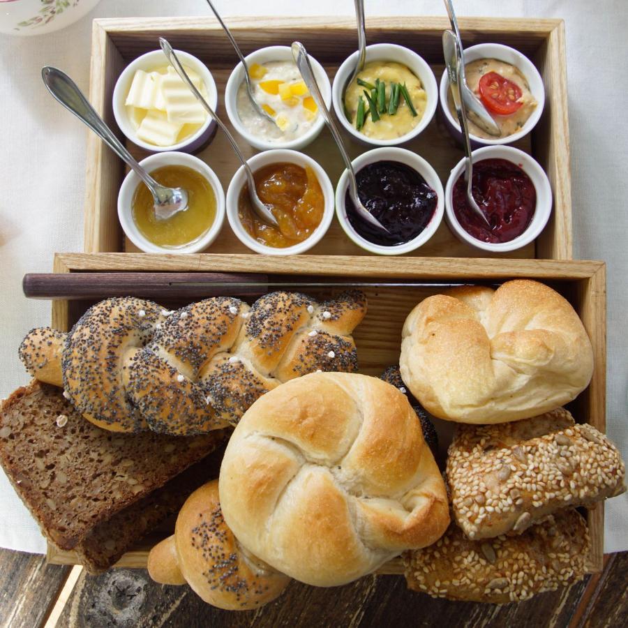 Waldruhe - Bett, Fruehstueck & Ein Laecheln Couette-café Bad Aussee