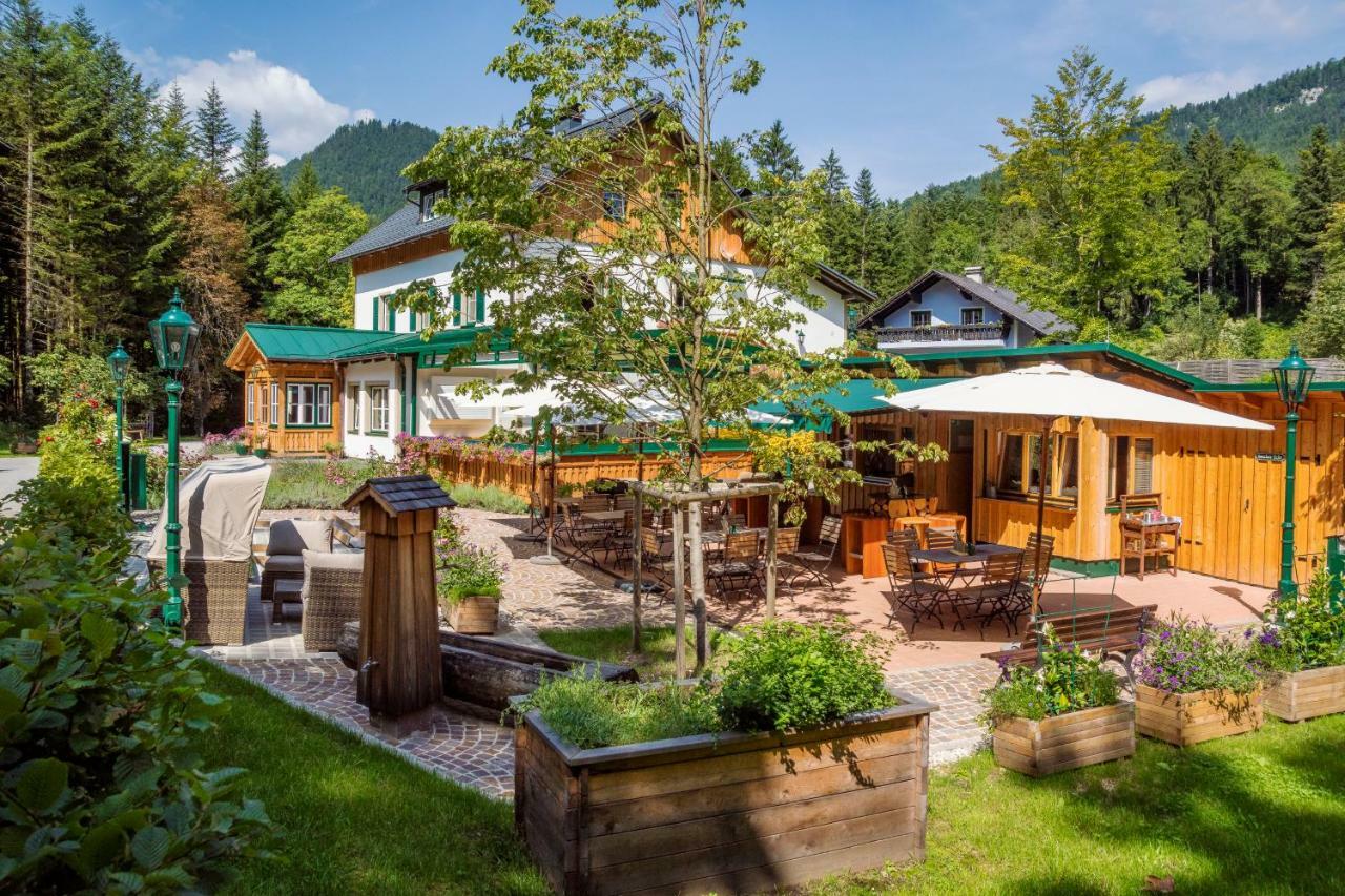 Waldruhe - Bett, Fruehstueck & Ein Laecheln Couette-café Bad Aussee